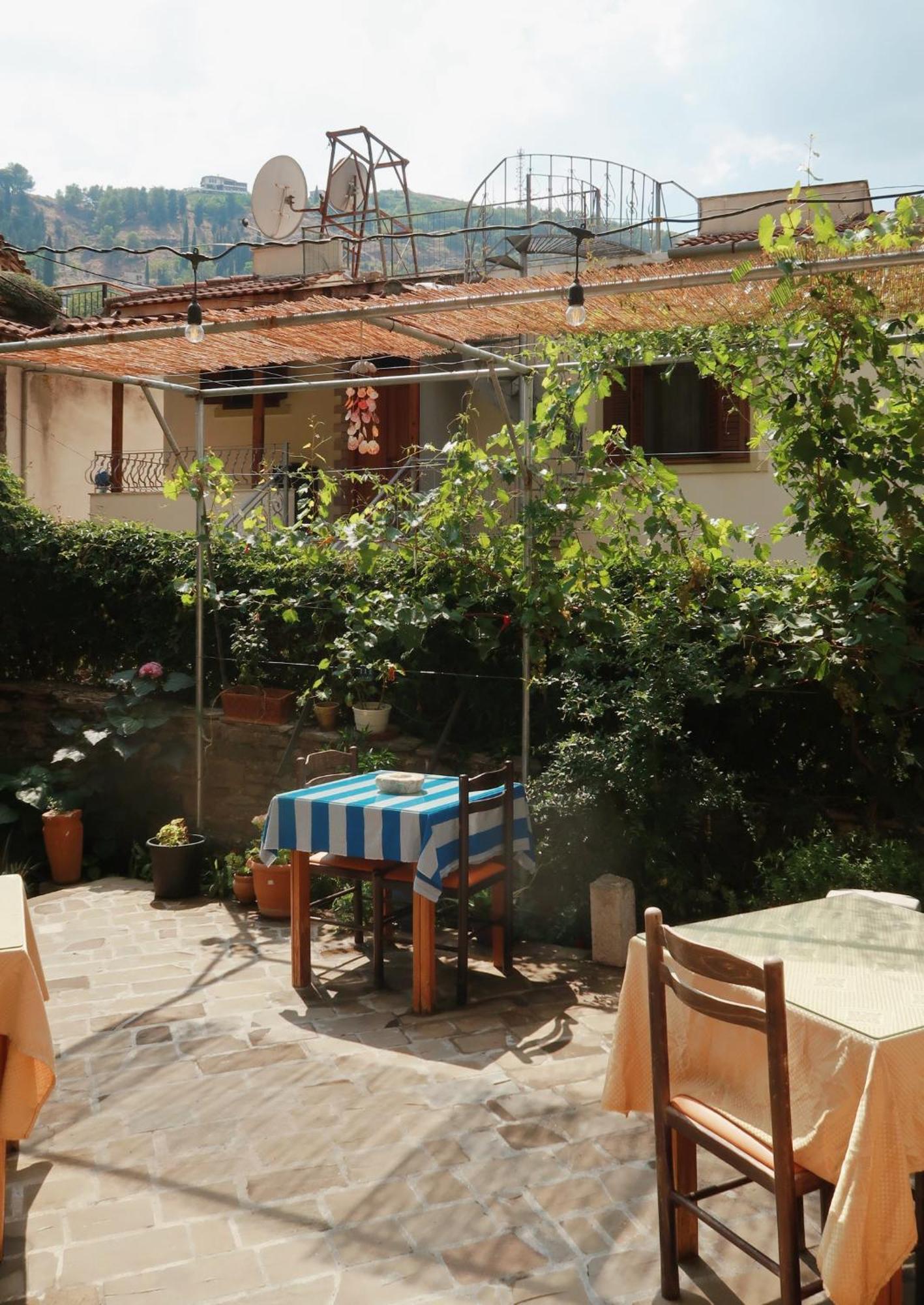 "Villa 70" Guesthouse Gjirokastër Exterior foto